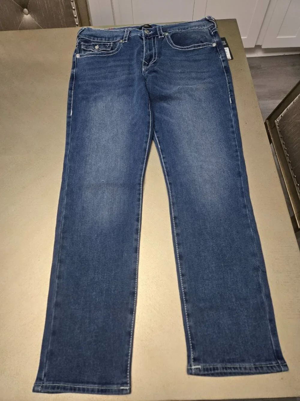 BRAND NEW - True Religion Jeans - 36 x 32